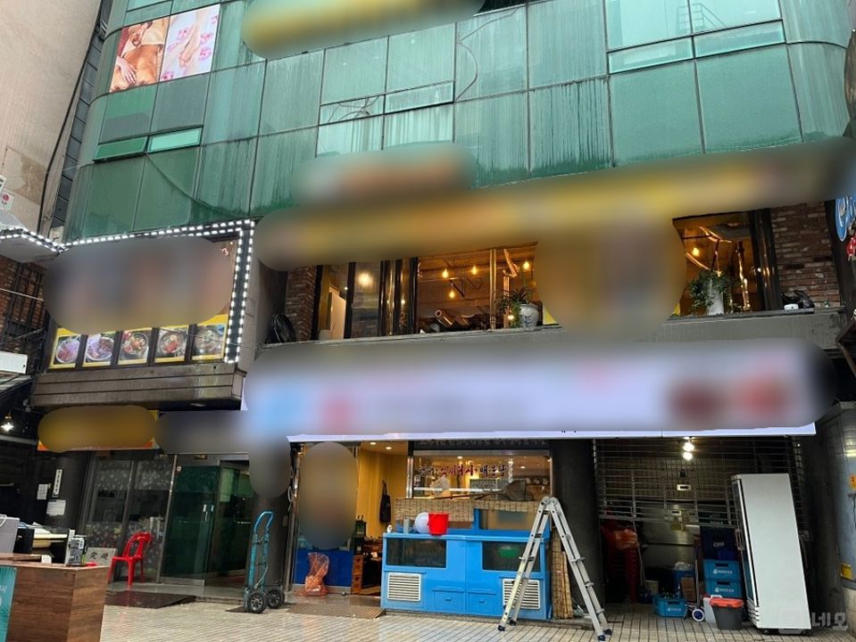 관철동 종각역 역세권, 시설, 인테리어 완비, 매출 좋은 고깃집 매물의 6번째 사진