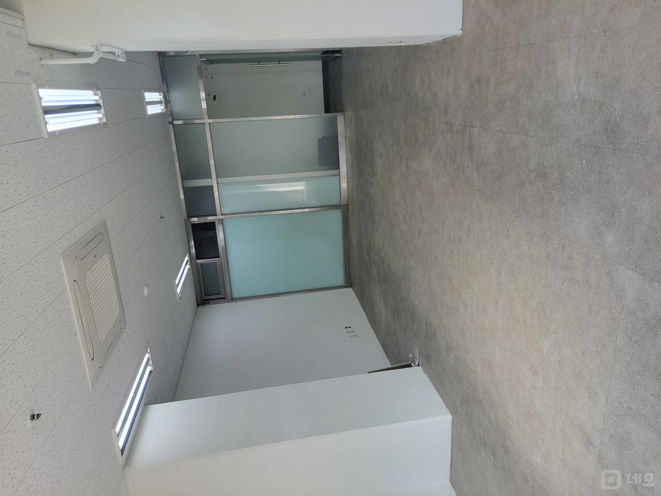 편의점 무인가게 아파트 단지 1층 입구 무권리 상가점포입니다 매물의 11번째 사진