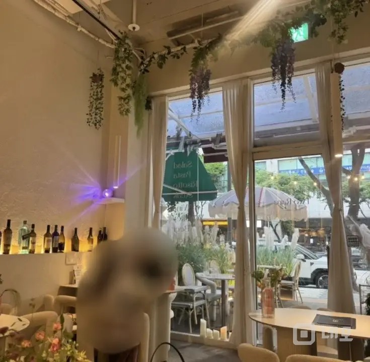 정자동 카페거리 상권 1층  매물의 4번째 사진