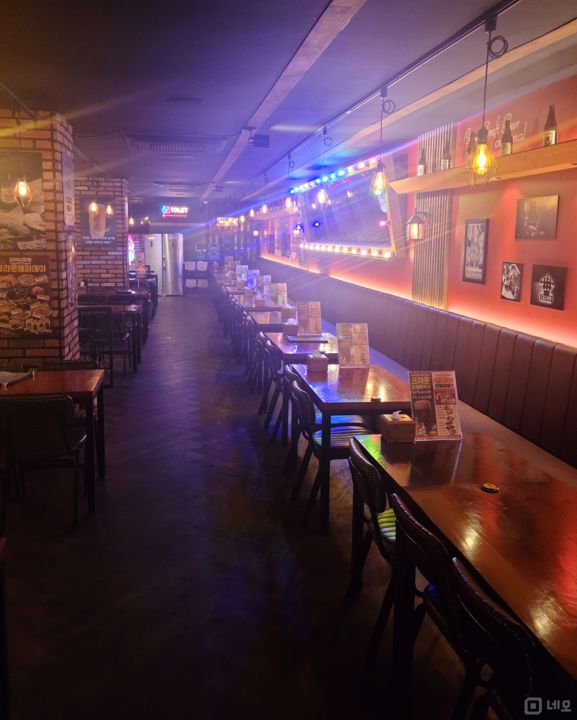 대로변 1층, 주목도 높은 길동 호프집 매물의 1번째 사진