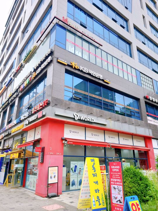 진관동 코너자리에 위치한 휴대폰판매점 매물의 5번째 사진