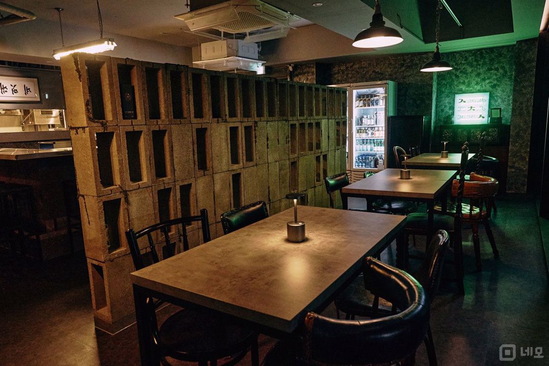 압구정로데오역 역세권, 입소문 듣고 찾아오는 고급스러운 요리주점 매물의 5번째 사진