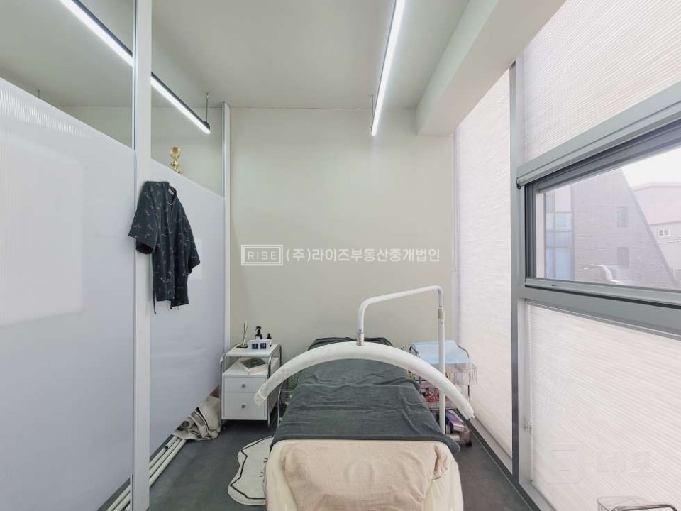RISE 채광 좋은 신축 역세권 사무실 테라스 넓음 매물의 6번째 사진