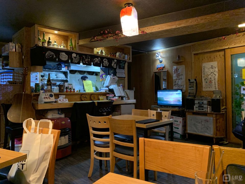 충정로 서대문역 역세권, 단골고객 많아 매출 좋은 이자카야 매물의 1번째 사진