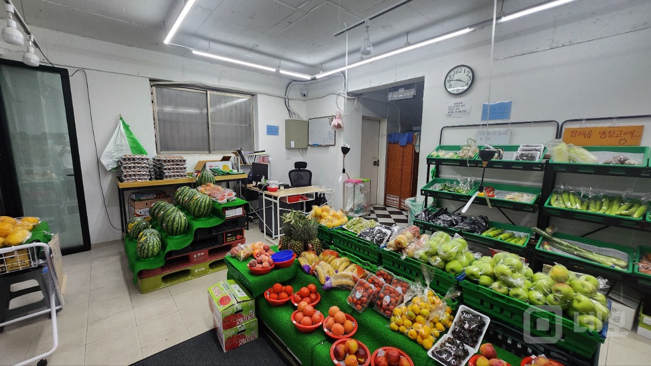 경성고 인근 주거지역에 위치, 넓은 상가,낮은권리금 매물의 2번째 사진