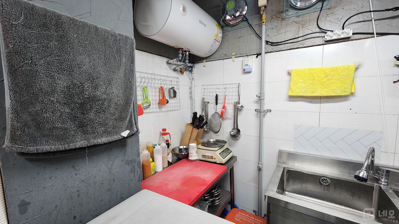 자양동 구의역 역세권, 깔끔한 인테리어, 주방 시설 완비된 실내포차 매물의 4번째 사진