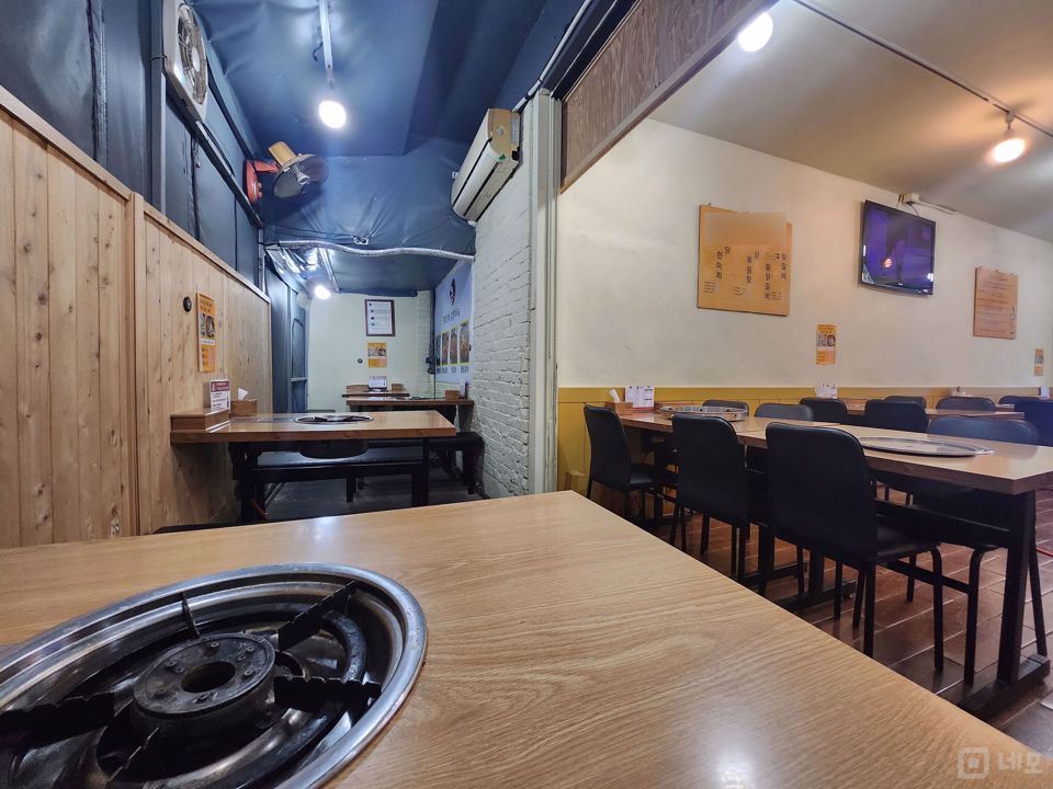 구로디지털단지역 초역세권, 먹자골목에 위치한 1층 음식점 매물의 3번째 사진