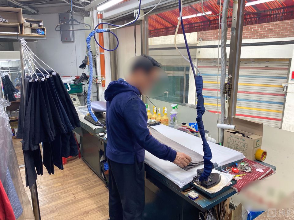 황학동에 위치한 세탁소 입니다. 매물의 5번째 사진