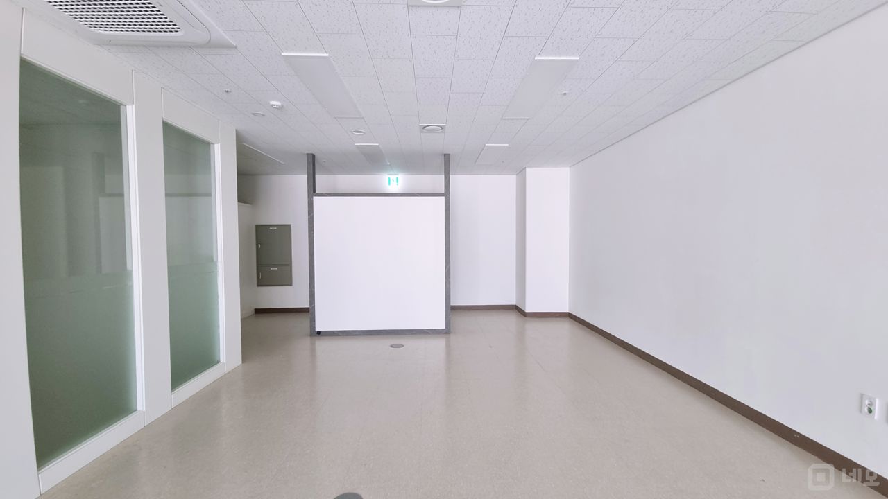 전용28 룸3 탕비 신축 인프라 최상 지산건물 매물의 2번째 사진