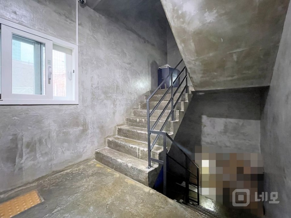 언주역 인근 초역세권 룸3개 및 발코니있는 사무실  매물의 14번째 사진