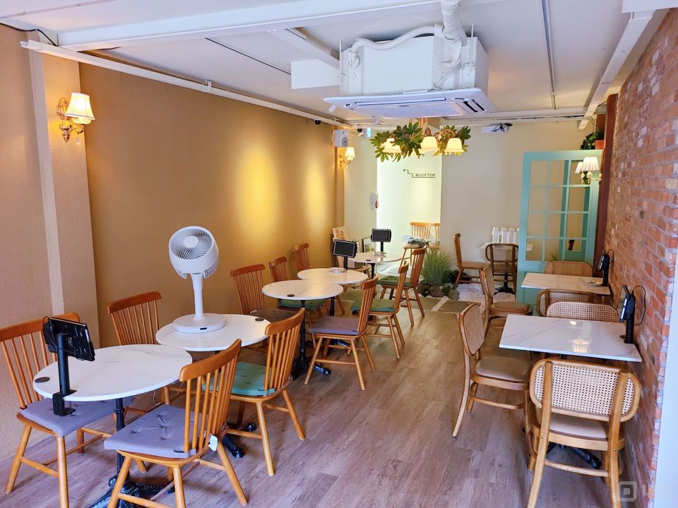 화양동 건물 전체 사용중인 BAR 매물의 1번째 사진