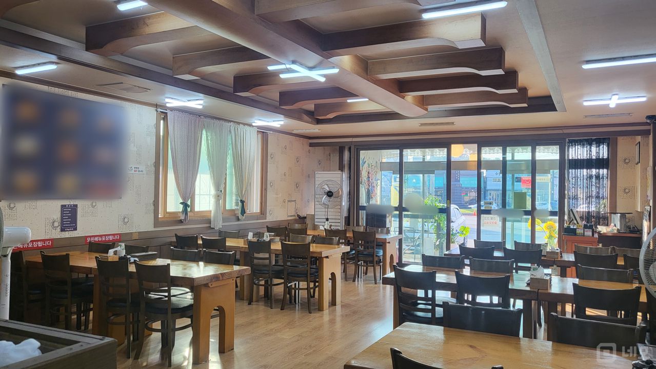 매출이 안정적인 원곡면 대형 평수의 1층 상가 매물의 1번째 사진