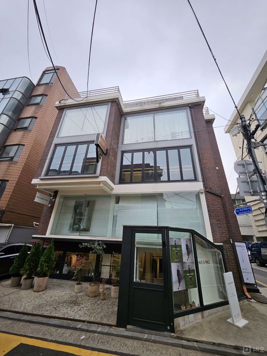 번화가 상권, 가로수길 상권에 위치한 1층 상가 매물의 7번째 사진