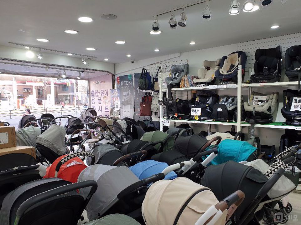 역세권 상권, 권리금 없는 부평동 매장 매물의 3번째 사진