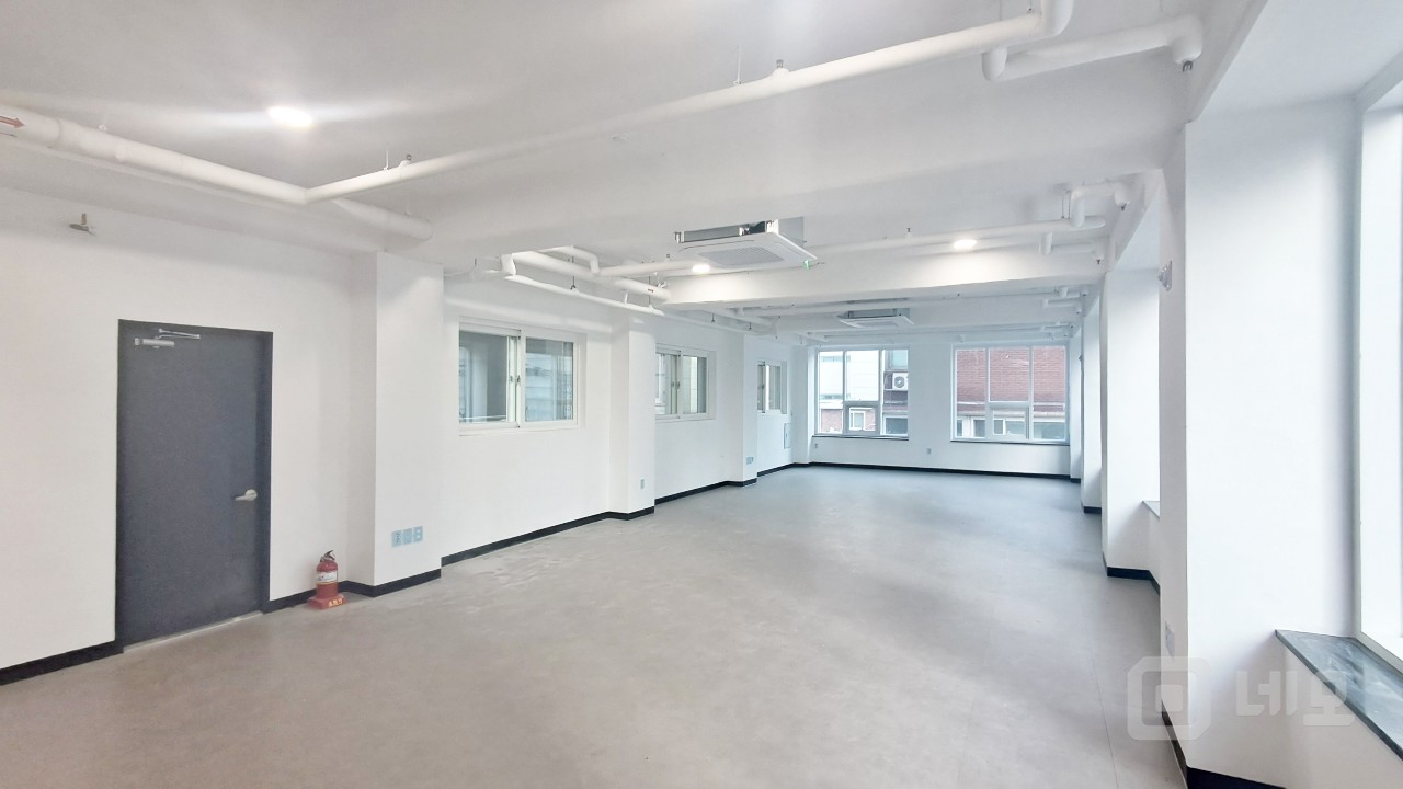 🏥 [양평동 신축 건물] 깔끔한 의료·사무용 3층 공간 임대✨ 매물의 2번째 사진