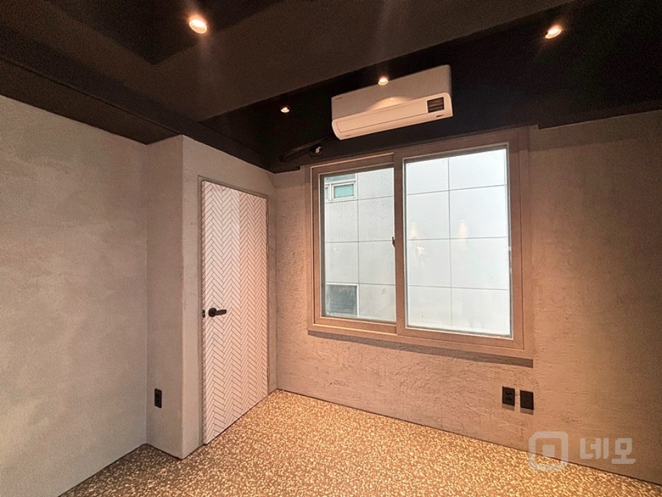 실사진 역삼역4분 풀옵션 엘베 사업자가능 자주식주차 매물의 4번째 사진