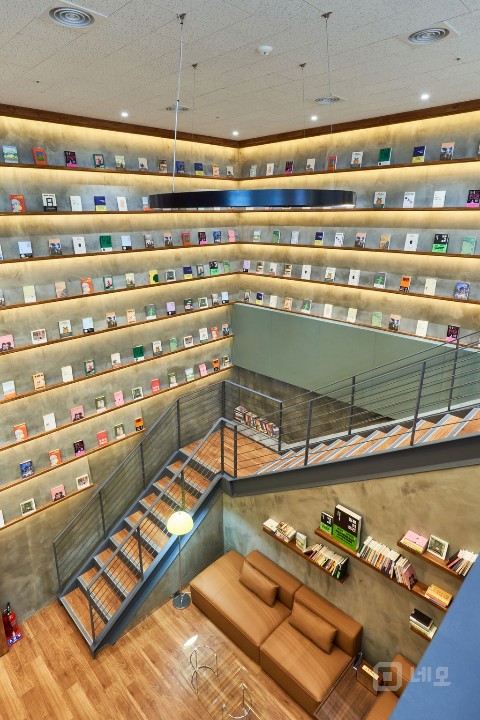 인테리어 2억 투자, 복층구조, 대형평수, 문래역 인근 매물의 4번째 사진