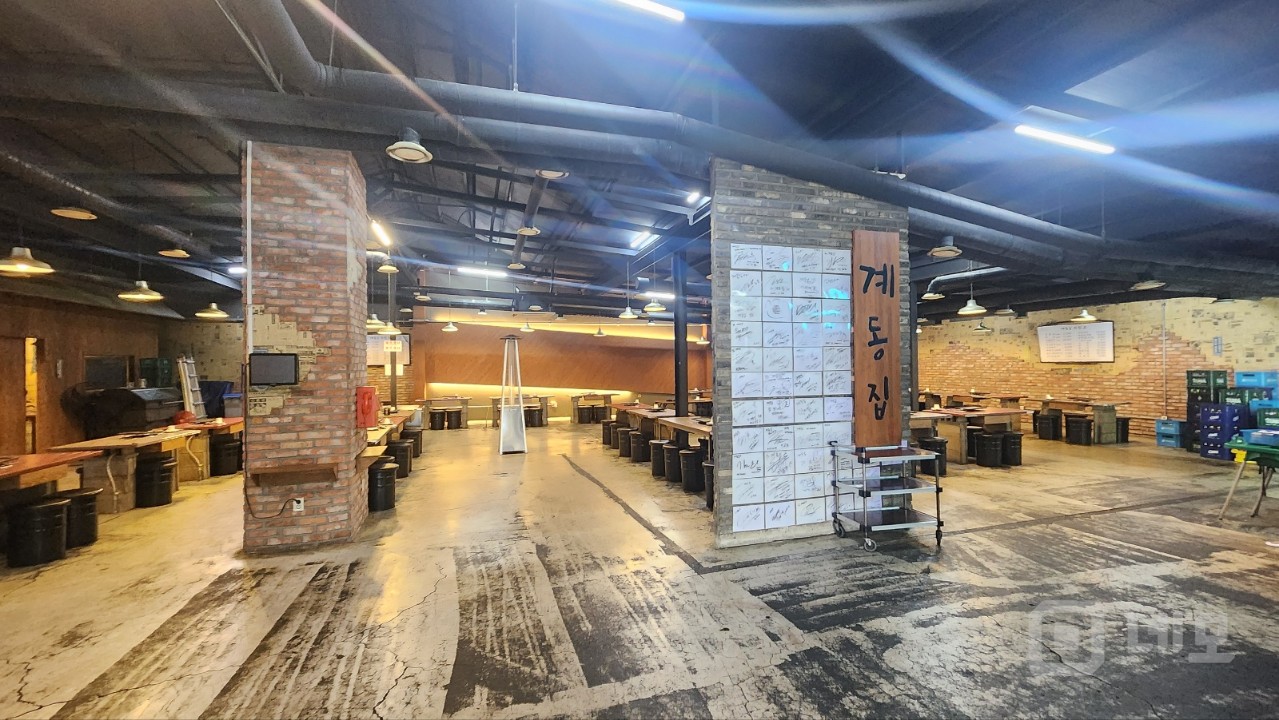 깔끔하고 넓은평수를 찾고 있다면  매물의 7번째 사진