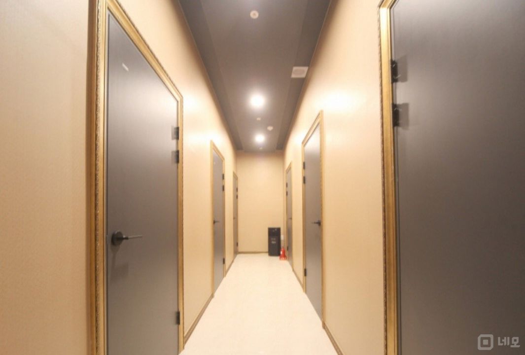 대로변, 팔탄협동화단지 인근에 위치한 2층 구장리 마사지 매물의 1번째 사진