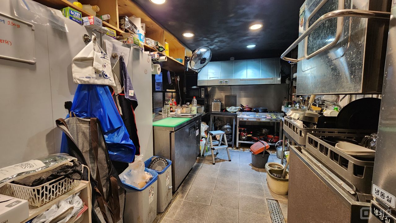 창동 주거지역 위치, 깔끔한 인테리어, 입소문 듣고 찾아오는 요리주점 매물의 4번째 사진