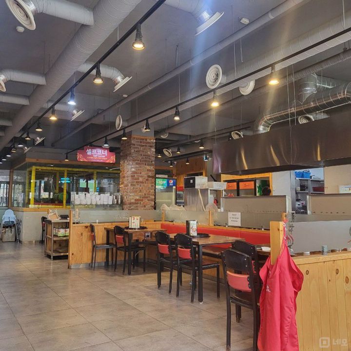 넓은 평수, 거주민들의 수요 많은 강서구 명지동 닭갈비 전문점 매물의 2번째 사진