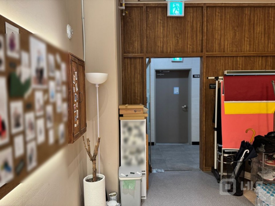 우드분위기 셀프스튜디오 룸1 테라스1 주차o 매물의 15번째 사진