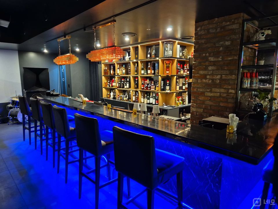 신사동 내부 상태 훌륭한 BAR 매물의 4번째 사진