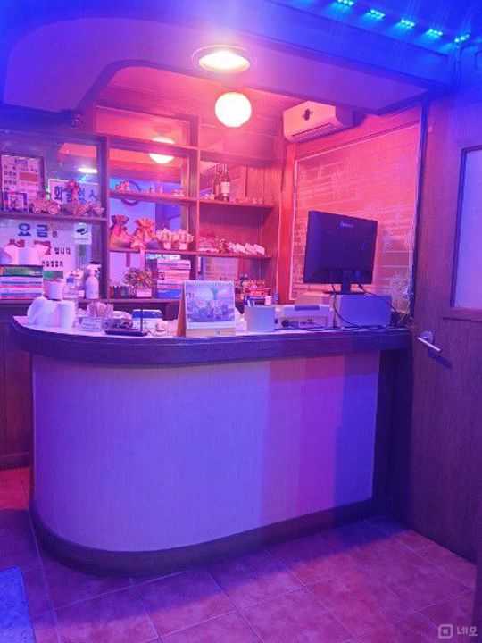 평택시 비전동, 시설 인테리어 완비된 지1층 노래방 매물의 4번째 사진