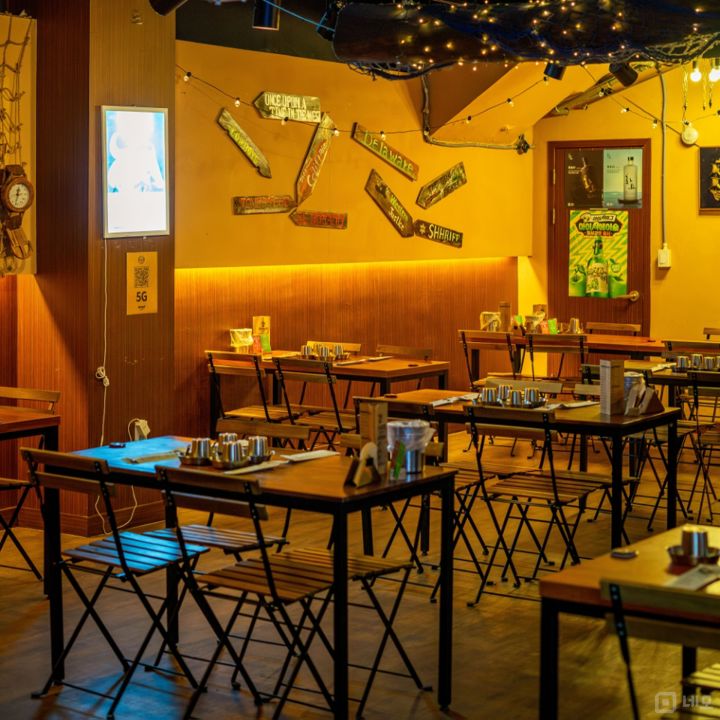 역세권, 인테리어 완비된 신림동 실내포차 상가 매물의 3번째 사진