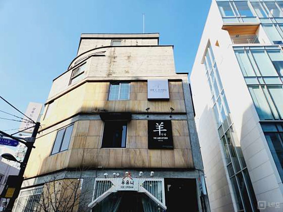 신사동 전체 양도 가능한 네일샵 매물의 9번째 사진