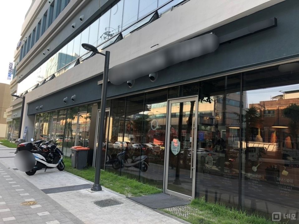 장위동 돌곶이역 초역세권, 고급스러운 인테리어, 매출 좋은 치킨집 매물의 6번째 사진