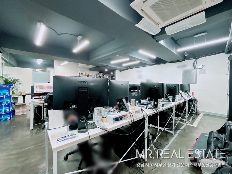 신사역 주차2대 주차편리 S급인테리어 싱크대 테라스 ACE 매물의 1번째 사진