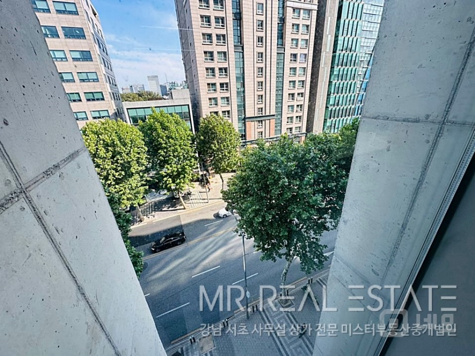 더블역세권, 완벽한 인테리어, 무료주차2대,  대로변 위치 매물의 8번째 사진