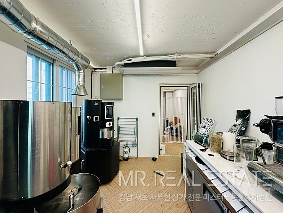 ★가성비甲 연층, 오픈형천장, 무료주차1대, 엘리베이터 유★ 매물의 9번째 사진