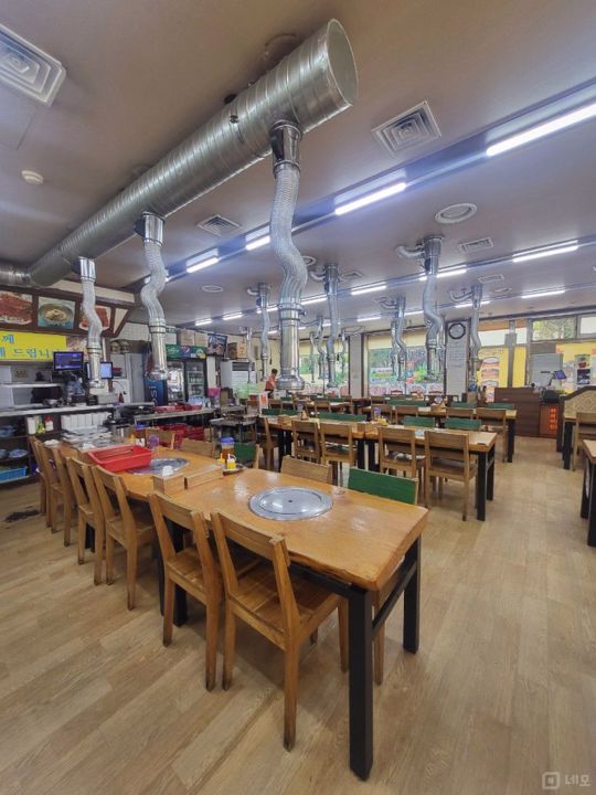 하계역 역세권, 다수의 대단지 아파트 단지 사이, 단골고객 많은 고깃집 매물의 2번째 사진