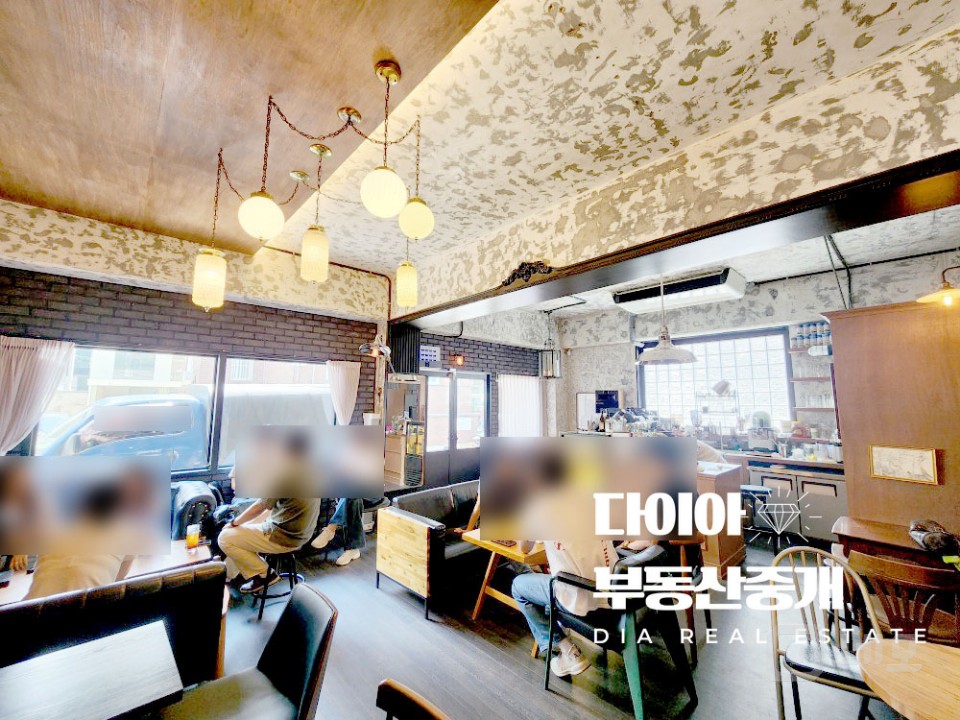 DIA 핫한 제니자리 나온 1층 상가 충분히 권리 지불할만한 자리 매물의 2번째 사진