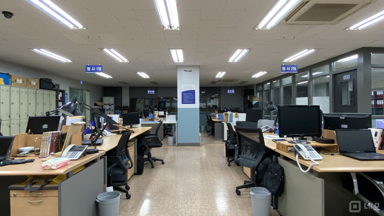 서울 유일의 경찰서 콘셉트 스튜디오 사무실 겸용 공간 임대 매물의 2번째 사진