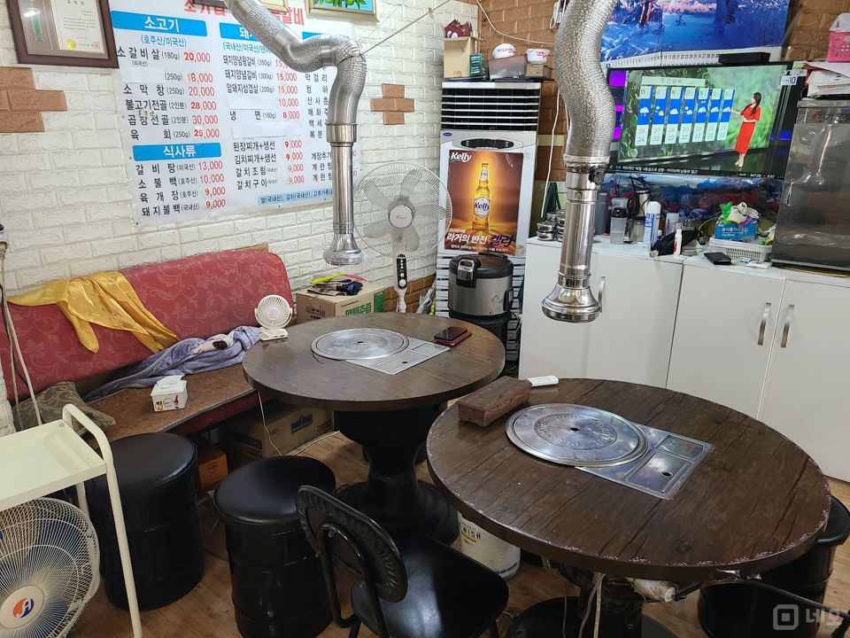 중화동 번화가에 위치한 고깃집 매물의 2번째 사진