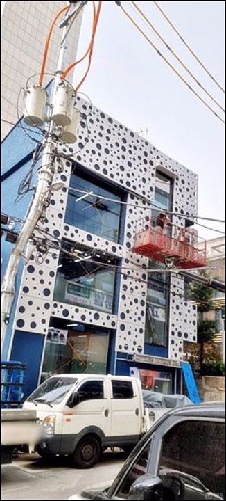 ▣신사역 도보 4분 이내 위치! 전체 리모델링 완료해서 깔끔합니다!▣ 매물의 1번째 사진