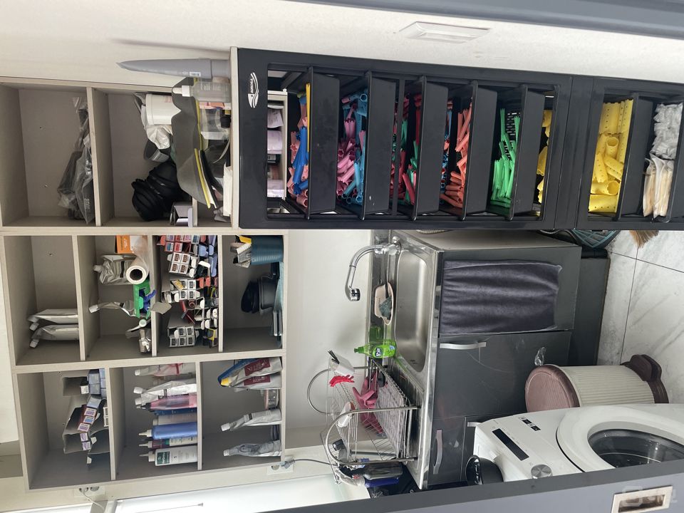 시설집기 포함 인테리어 완비된 고잔동 미용실 매물의 4번째 사진