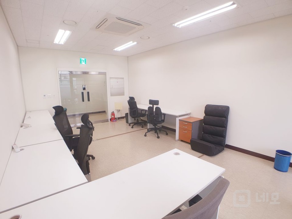 가산역세권 소형사무실 추천 인테리어깔끔 매물의 2번째 사진