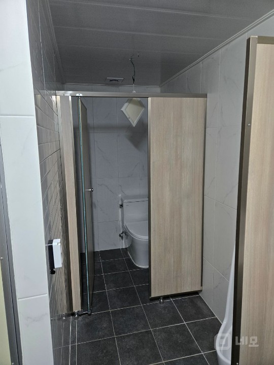 교대역 역세권 깔끔한 지하상가 매물의 5번째 사진