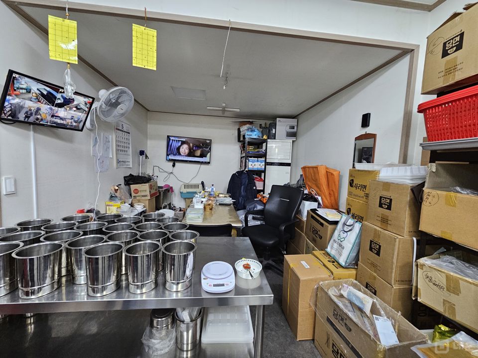 유동인구 많은 고척동 고척시장 내 1층 상가 매물의 5번째 사진