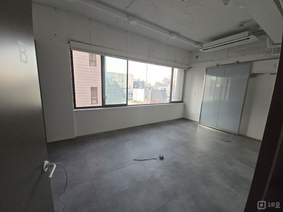 압구정로데오역 접근성 좋은 청담동 6층 공실 매물의 7번째 사진