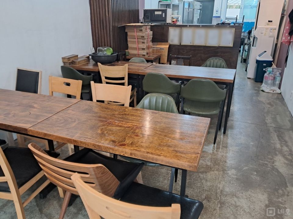신월동 유동인구 많은 거리에 위치한 한식점 매물의 2번째 사진