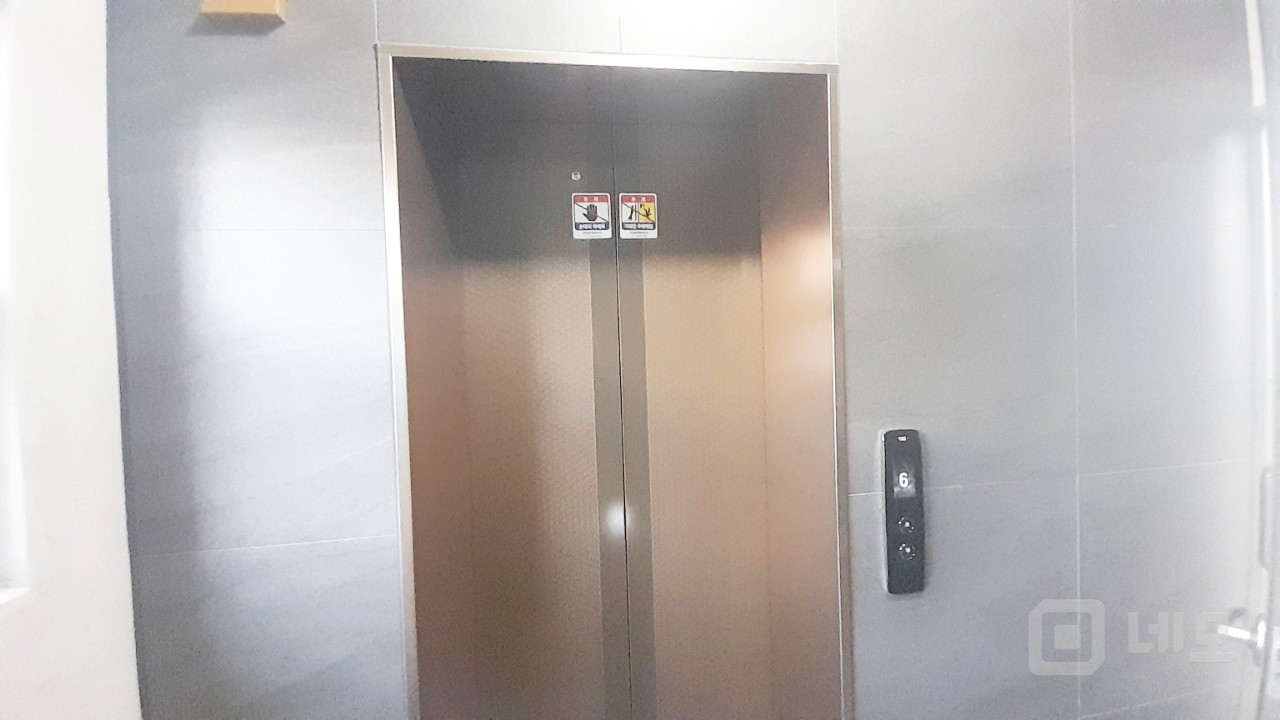 💼 동교동 핵심입지 신축 전용 2~3층 사무실 매물의 9번째 사진