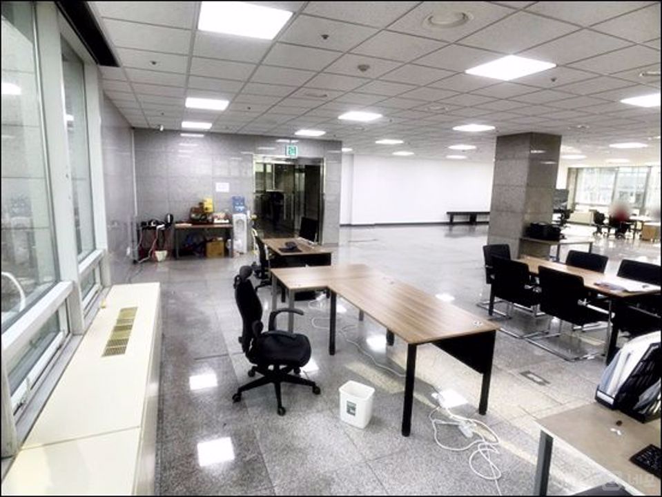 ▣3호선 압구정역 도보 4분 이내 위치! 대로변 인프라 최고급 사무실▣ 매물의 4번째 사진