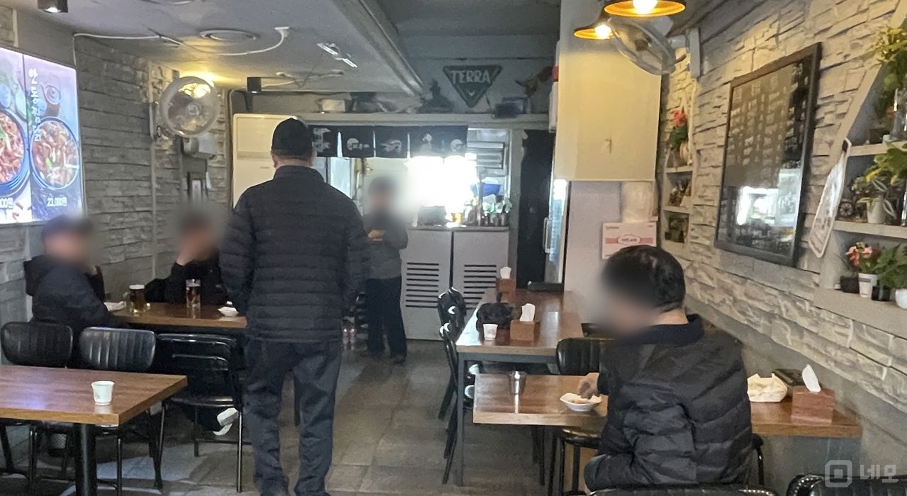 고척동 골목 시장, 꾸준한 수요 있는 실내포차 매물의 2번째 사진