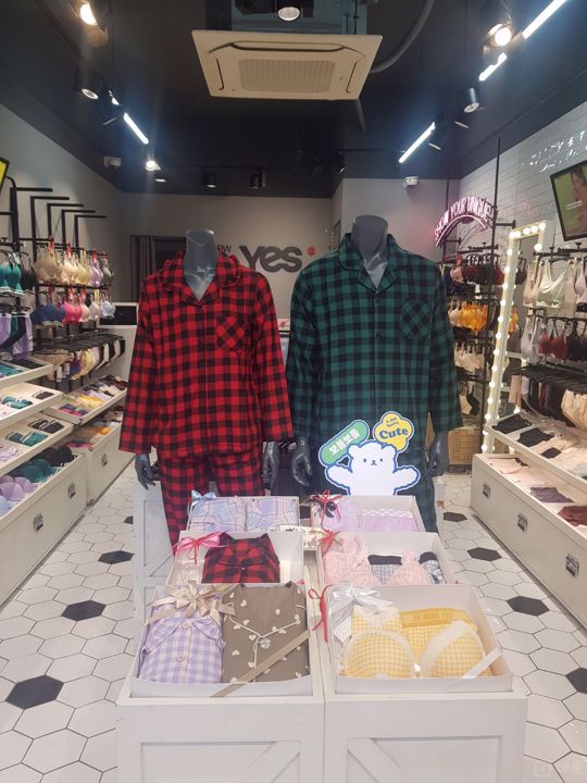 중앙역 인근, 유동인구 많은 고잔동 1층 점포 매물의 1번째 사진