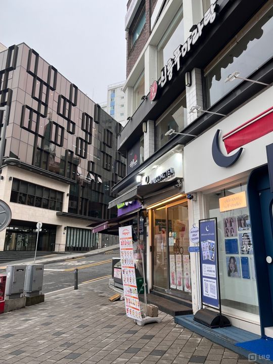 대현동 대학가, 학생들 유동인구 많은 거리 카페 매물의 5번째 사진